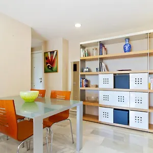 Apartamento Benalmadena With Seasonal Pool & Parking Near The, Arroyo De La Miel